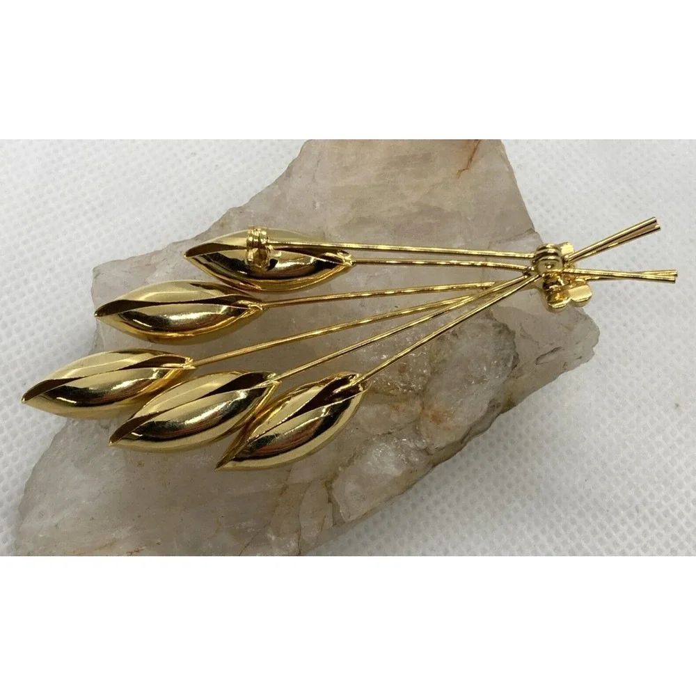 Vintage Lot of 3‎ Gold Tone Pin Brooch Organic Shapes Red Rhinestone Round